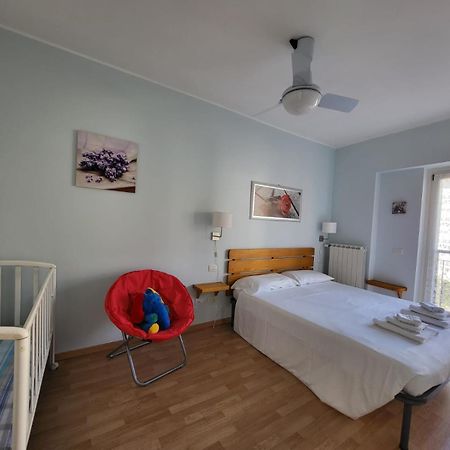 Red Apartment - Residenza Silvana 韦尔巴尼亚 外观 照片